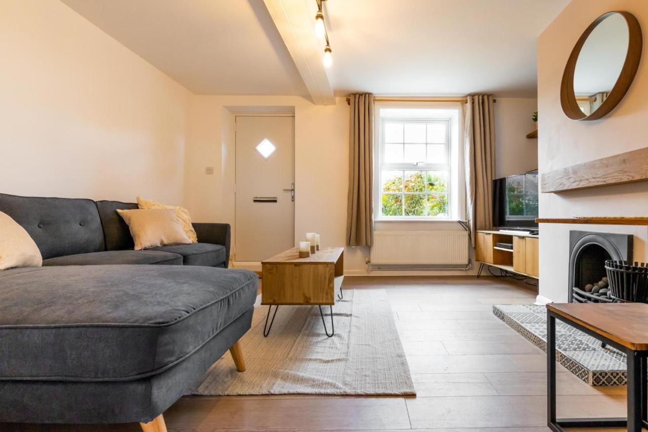 Abbey Farm Cottages 伯克顿 外观 照片